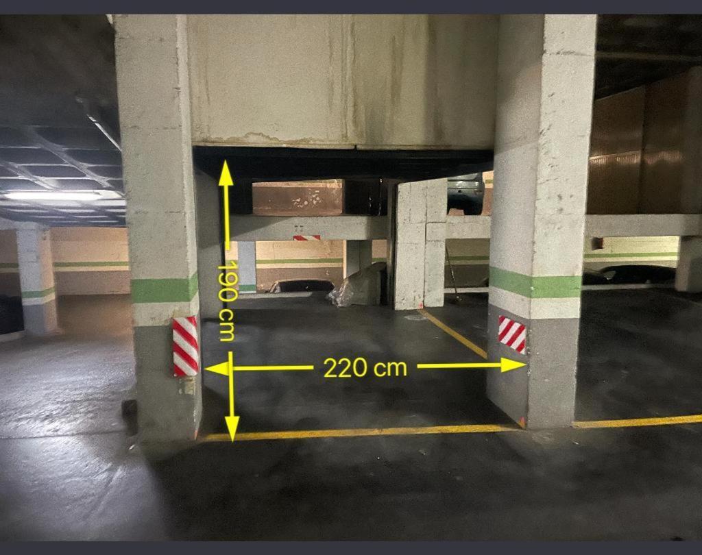 Vivienda Turistica Reformada En Zona Residencial Con Garaje Y Wifi Lejlighed Bilbao Eksteriør billede