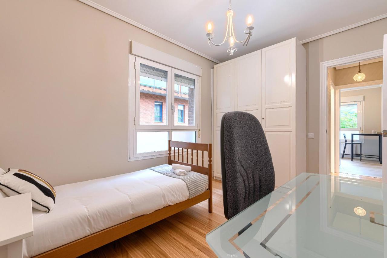 Vivienda Turistica Reformada En Zona Residencial Con Garaje Y Wifi Lejlighed Bilbao Eksteriør billede
