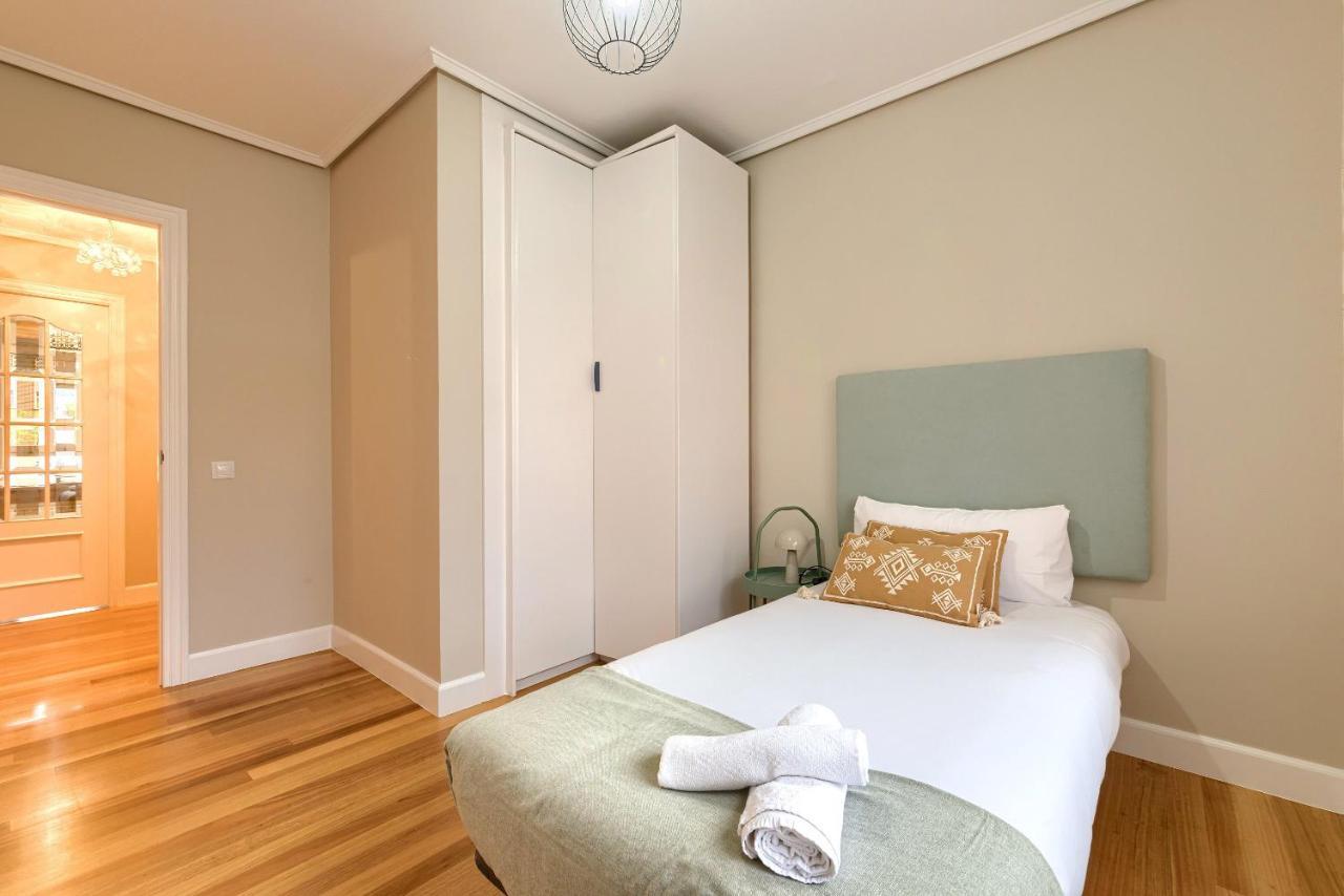 Vivienda Turistica Reformada En Zona Residencial Con Garaje Y Wifi Lejlighed Bilbao Eksteriør billede